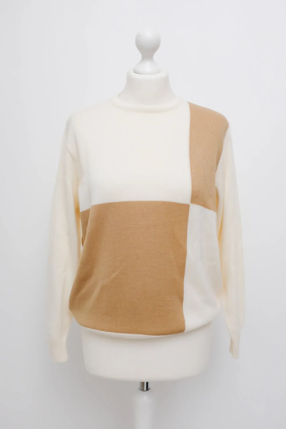 0066_VINTAGE CREAM BEIGE SQUARE KNIT