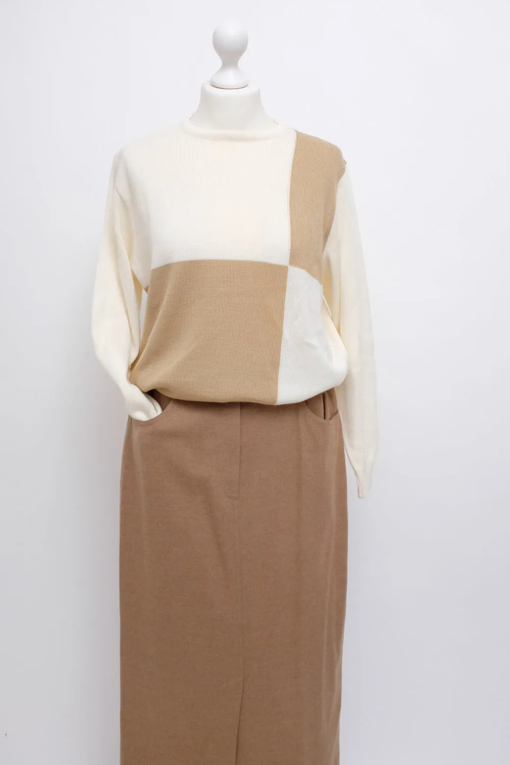 0066_VINTAGE CREAM BEIGE SQUARE KNIT